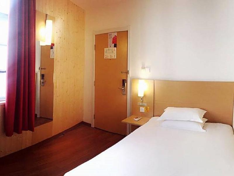 Ibis Nantong Qingnian Hotell Eksteriør bilde
