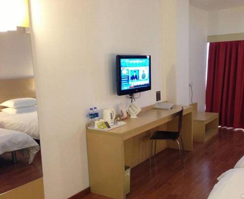 Ibis Nantong Qingnian Hotell Eksteriør bilde