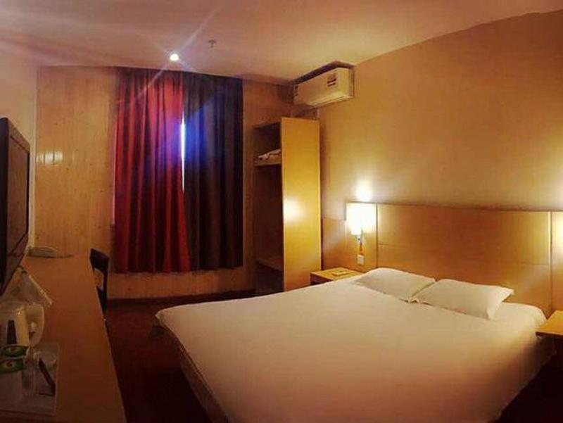 Ibis Nantong Qingnian Hotell Eksteriør bilde
